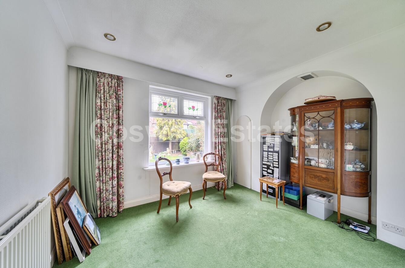 Copthall Gardens, Mill Hill, NW7, London